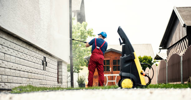 Professional Pressure Washing Services in Dixon Lane Meadow Creek, CA